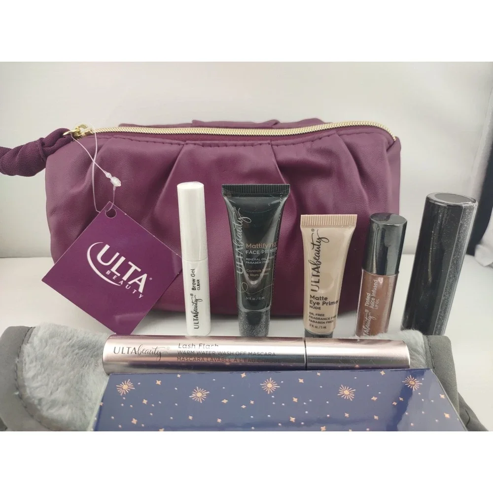 Ulta 10 PC Trvl Set Eyeshadow, Blush, Highlight,Mascara,‎ Lipstick,  Cloth, Bag